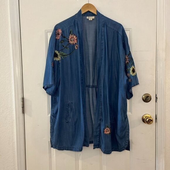 Style & Co Woman Plus-Size Blue Chambray Floral Embroider Cardigan/Duster Sz 3x - Picture 3 of 9